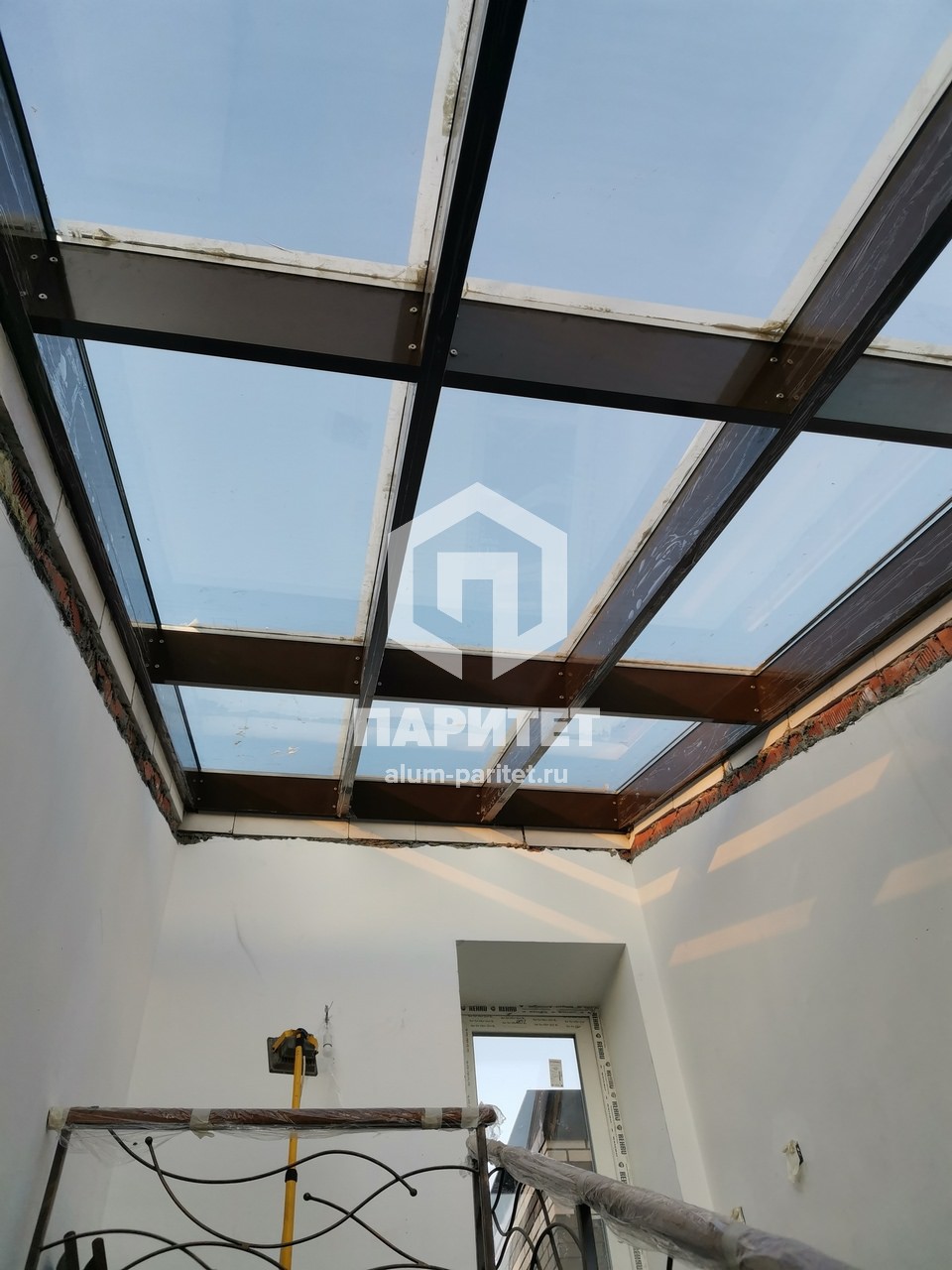 Стеклянная крыша из алюминиевого профиля для дома