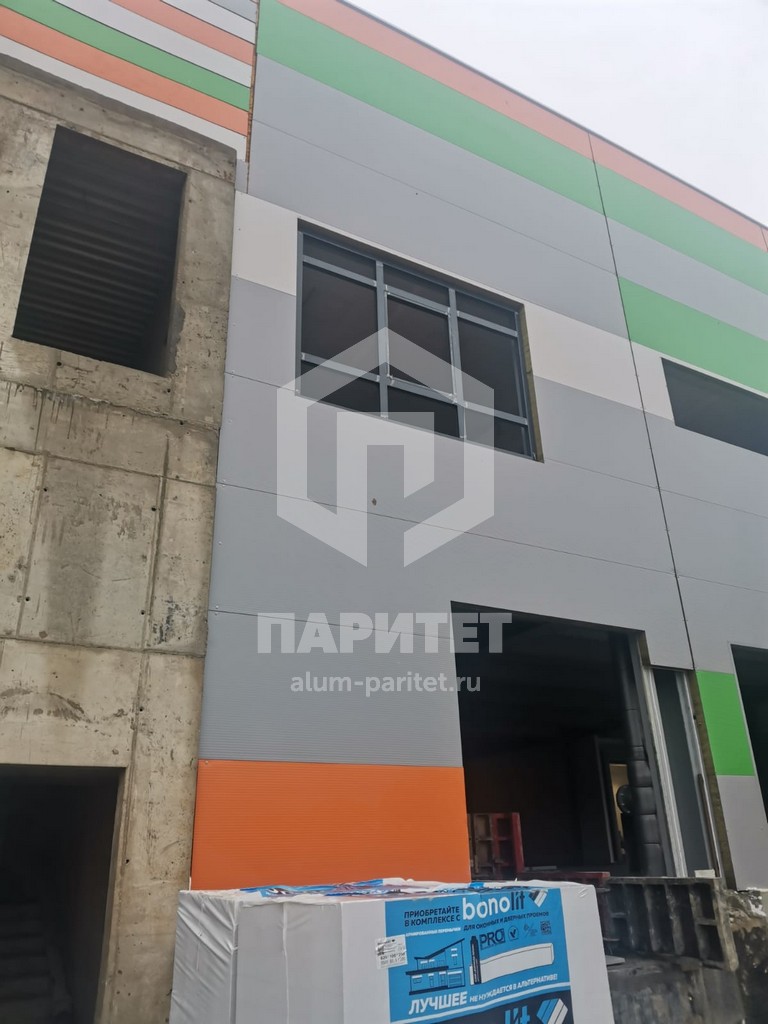 Остекление фасада завода в Обнинске